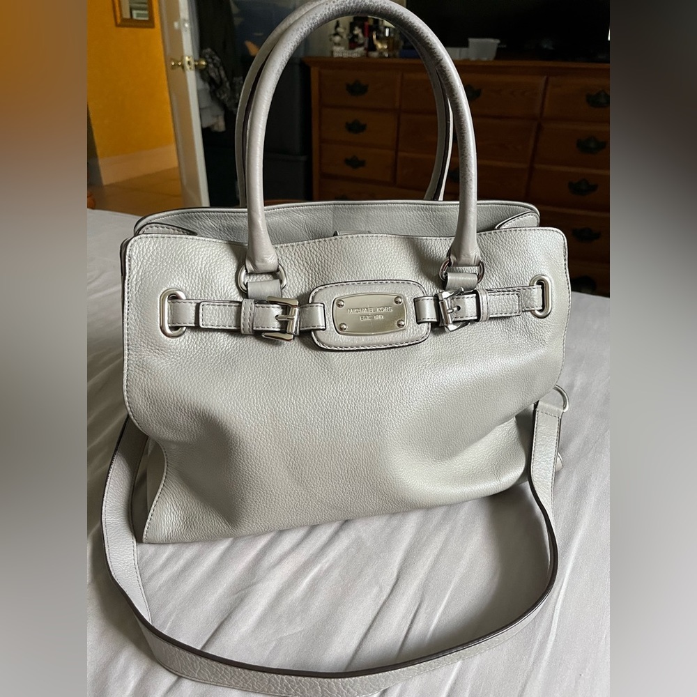 Michael Kors Saffiano Leather Hamilton East West Satchel, Ash Grey - Picture 7 of 14
